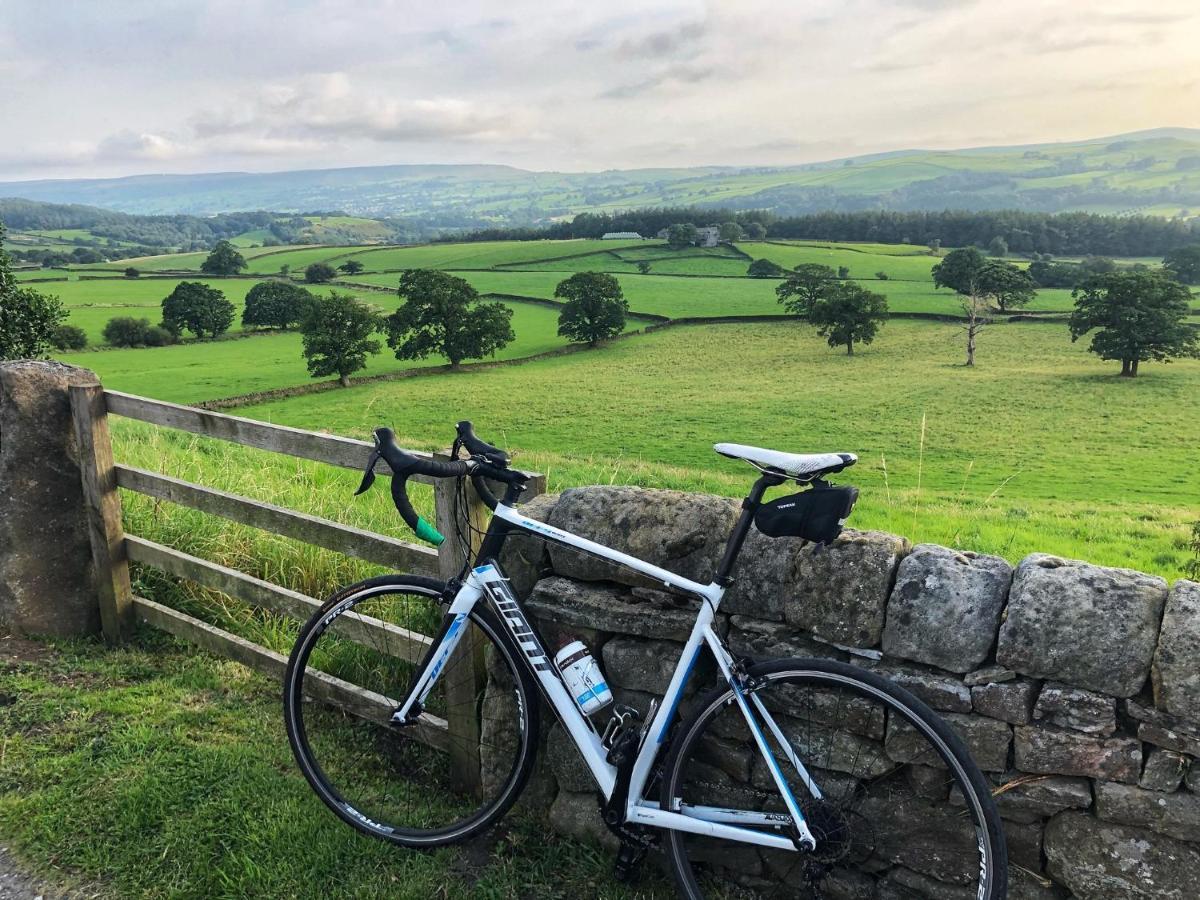 Chevin Country Park Hotel & Spa Otley  Bagian luar foto
