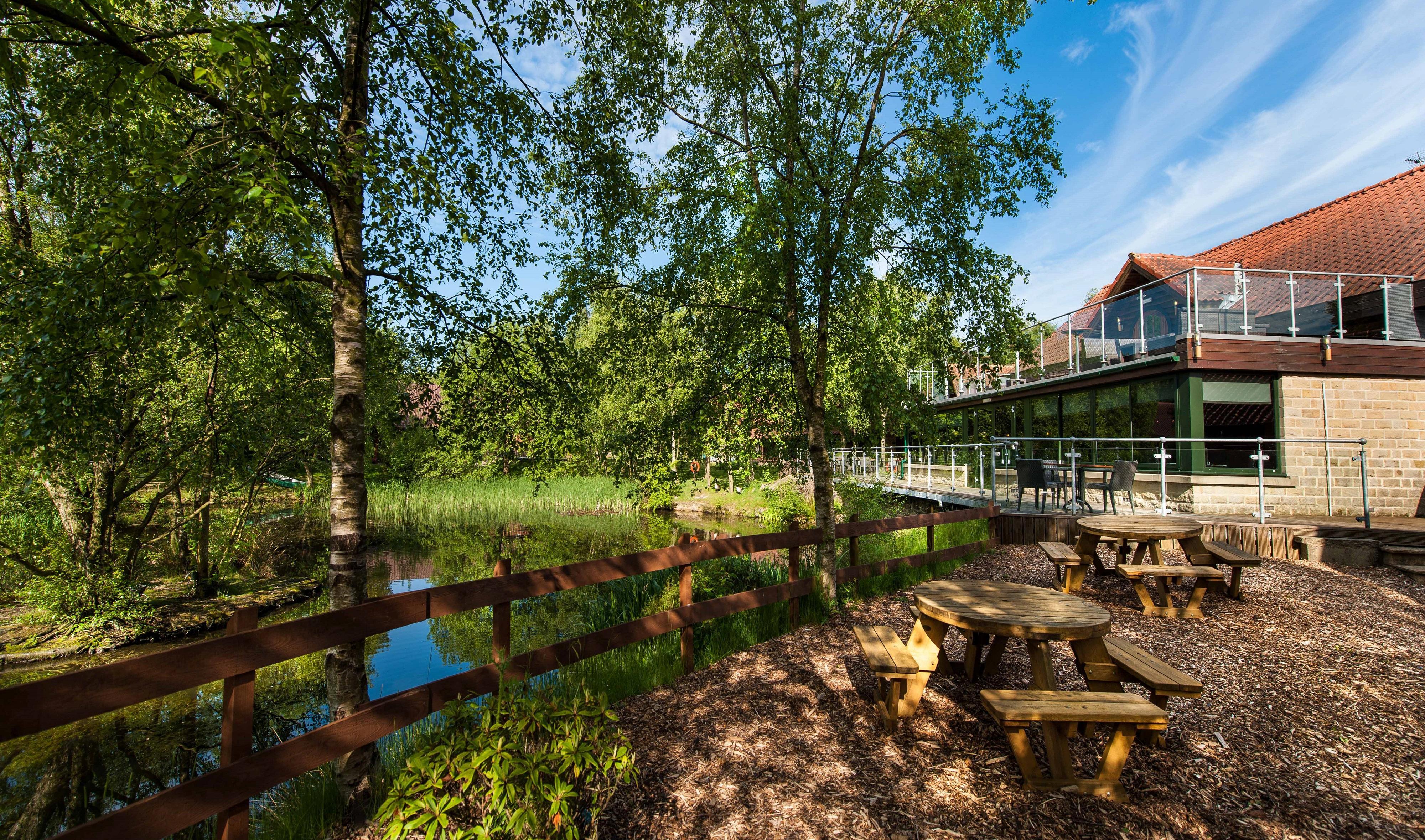 Chevin Country Park Hotel & Spa Otley  Bagian luar foto
